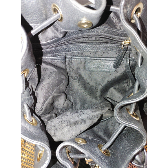 Michael Kors Camden Leather Bag - Picture 7 of 7